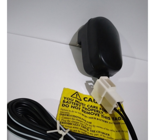 Cargador Original Feber 6v Conector T Blanco Para Quad Racy (Usado)