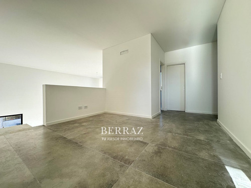Casa Venta 5 Ambientes A La Laguna En Barrio San Matías Area 5 Escobar Lote De 974,75 M2