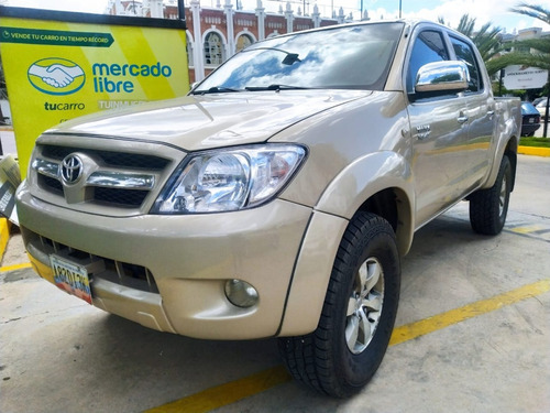 Imagen 1 de 14 de Toyota Hilux