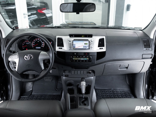 Imagem 8 de 14 de Toyota Hilux 3.0 Srv 4x4 Cd 16v Turbo Intercooler Diesel 4p