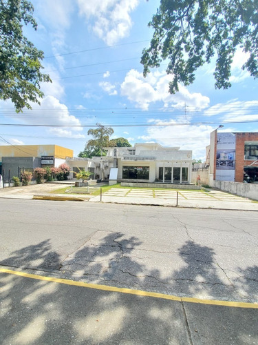 Imagen 2 de 24 de Casa En Venta El Viñedo