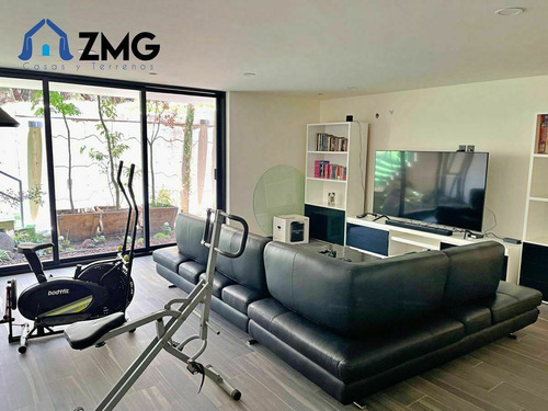 Residencia De Lujo En El Cielo Colinda Con Green Solo Exigen