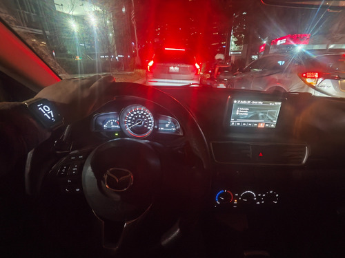 Mazda Mazda 3 2.0 I Touring Sedan At