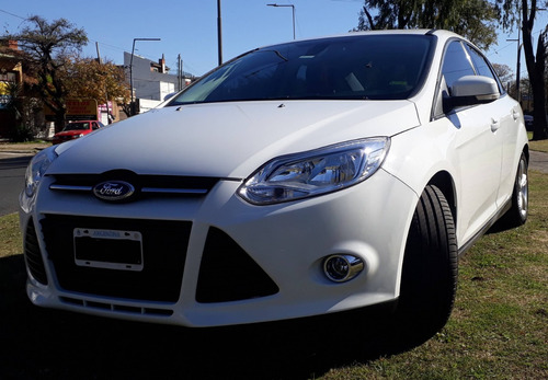 Ford Focus III 2.0 Sedan Se Plus At6