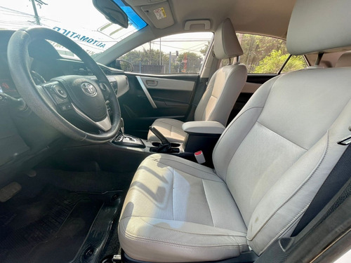 Imagem 13 de 14 de Toyota - Corolla 2.0 Xei Automático 2017 Bancos Creme