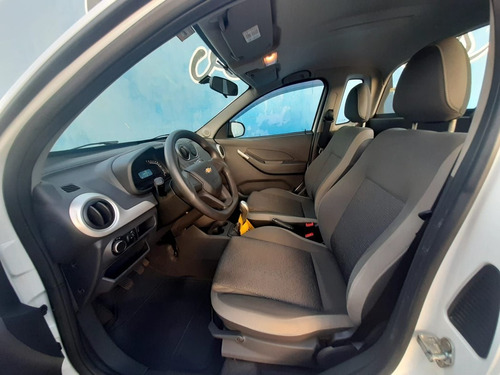 Imagem 9 de 10 de Chevrolet Montana 1.4 Mpfi Ls Cs 8v