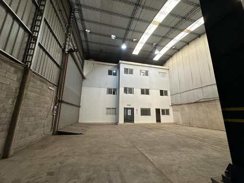 Alquiler Deposito 1900 M2 En Benavidez Tigre