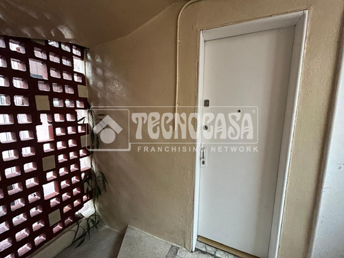 Venta Departamentos Del Valle Norte T-df0014-0487