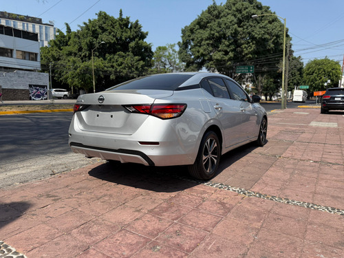 Nissan Sentra 2.0 Advance Cvt