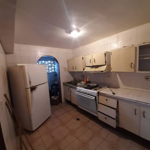 Imagen 7 de 14 de Apartamento Av Fuerzas Armadas Res Las Brisas Caracas