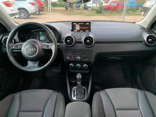Audi A1 2015 1.4 Ambition Tfsi 122cv Stronic