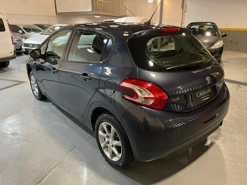 Peugeot 208 1.5 Allure Touchscreen Cassano Automobili