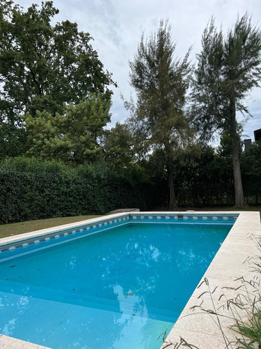 Casa En Venta En De Vicenzo Chico, Del Viso, Pilar