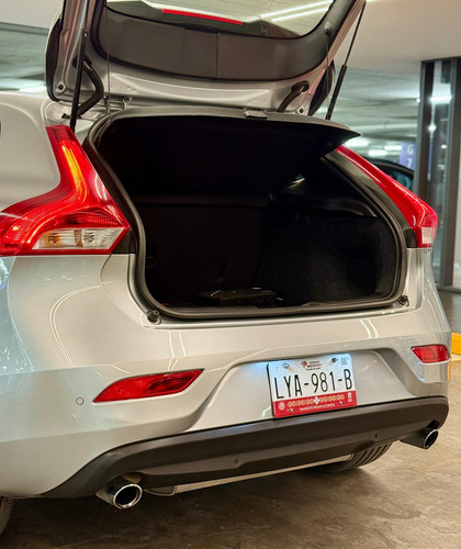 Volvo V40 1.5 Addition T3 A/T