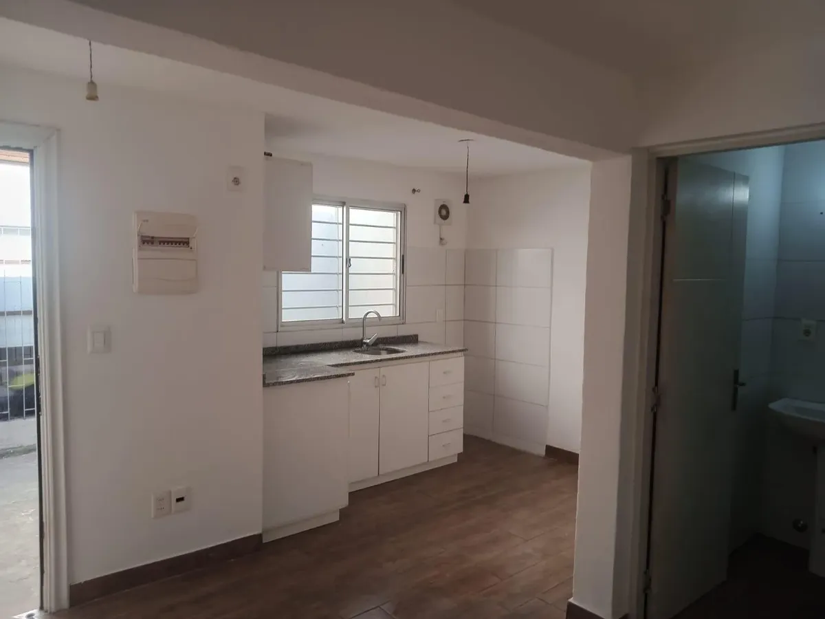 Alquiler Casa 2 Dormitorios Maroñas, Curva · Foto 4