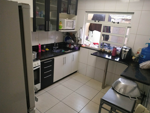 Imagem 18 de 25 de Casa Geminada 3 Qrts. 4 Vgas Independente No Cabral - 4213