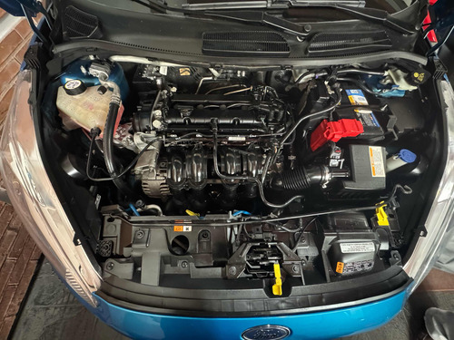 Ford Fiesta Kinetic 1.6 Se 120cv
