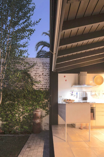Rt- Casa 2 Pisos Remodelada X Arquitectos, 4dor + 3b + 2est