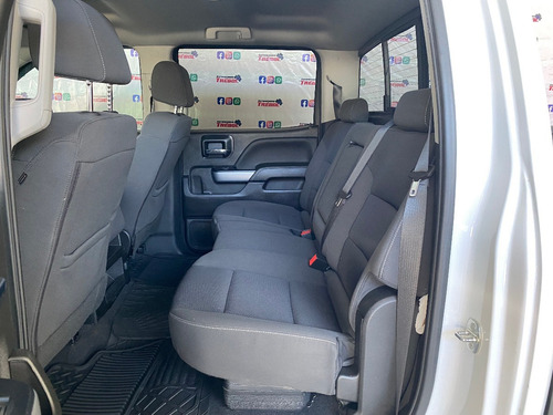 Imagen 10 de 15 de Chevrolet Cheyenne Crew Cab 2018 4x4