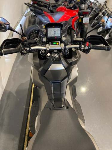 Honda X-adv - 2021 - Target Race