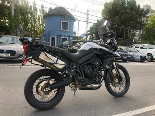 Triumph Tiger 800