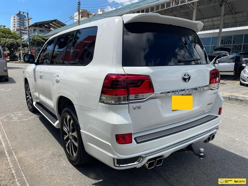 Imagen 3 de 8 de Toyota Land Cruiser 4.5 Vx