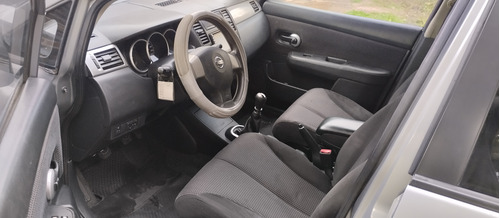 Nissan Tiida 1.8 Acenta