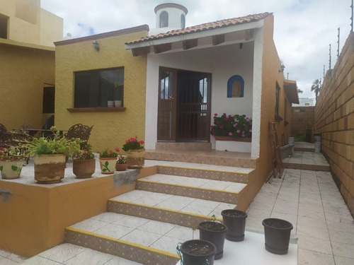Imagen 2 de 13 de Casa En Venta De Un Nivel En Juriquilla