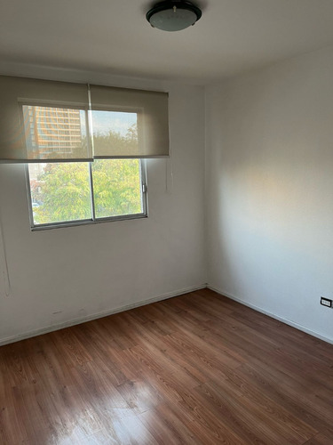 Departamento En Venta En La Comuna De Estación Central.