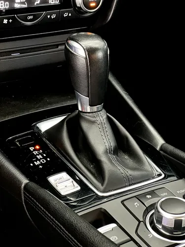 Mazda 3 2.0 Touring At