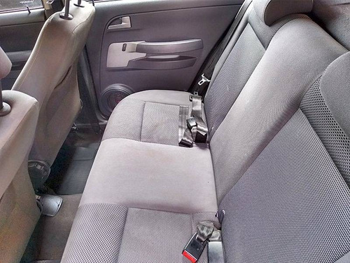 Volkswagen Fox 1.0 Mi 8v Flex 4p Manual