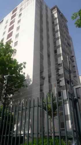 182483 L. P. Venta Apartamento, Res. Solariega, Urb. Lomas Del Este, Valencia Solo Clientes