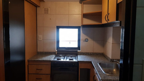 Departamento Monoambiente Con Balcón Y Laundry