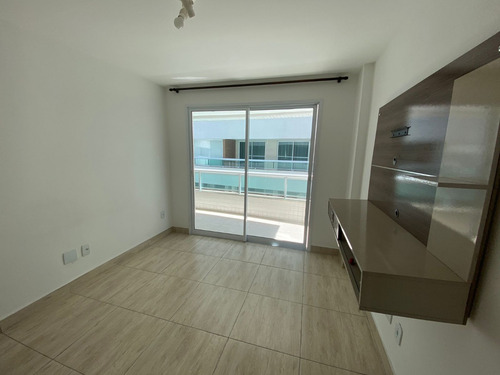 Vendo Apto A 3 Minutos Da Praia Do Forte No Jardim Flamboyant Em Cabo Frio R$530.000,00