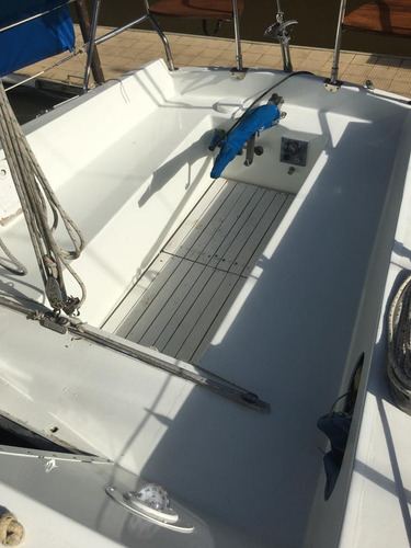 Velero Puma 26 Con Volvo Interno