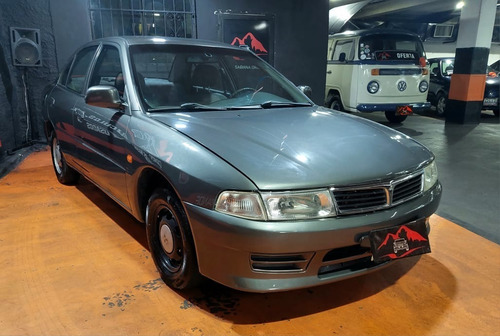 Imagen 3 de 14 de Mitsubishi Signo