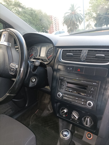 Volkswagen Suran 1.6 Comfortline 101cv