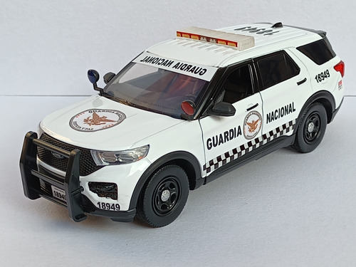 Patrulla Policia Federal Guardia Nacional Ford Police 1.24