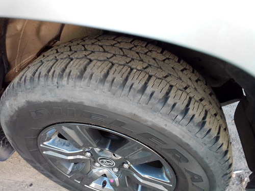 Imagen 14 de 15 de Toyota Hilux 2022 2.4 Cd Sr 150cv 4x2