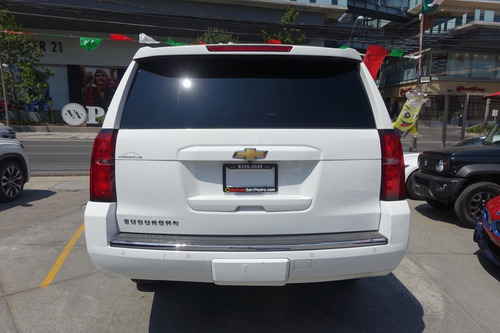 Imagen 4 de 13 de Chevrolet Suburban Ltz 2015