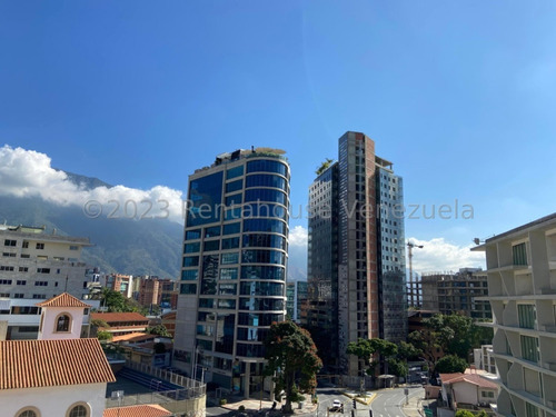 Imagen 2 de 27 de Amplio Apartamento En Alquiler, Urb. Las Mercedes