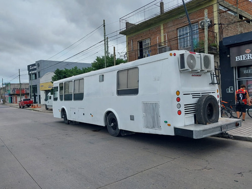 Motorhome Mercedes 1621 Automático Año 2000