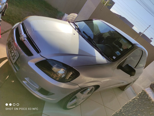 Imagem 3 de 7 de Chevrolet Celta 2013 1.0 Ls Flex Power 3p