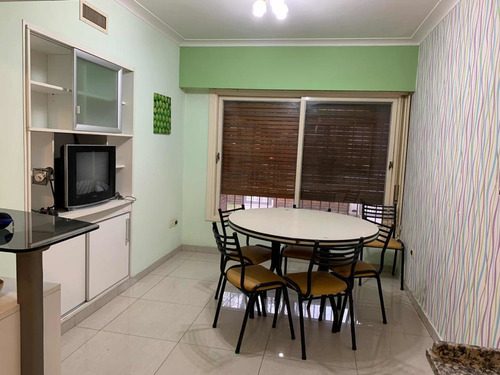 Imagen 3 de 5 de Venta- Impecable Casa En Cardeza, Monte Grande!