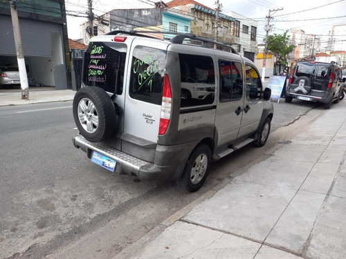 Imagem 6 de 9 de Fiat Doblo