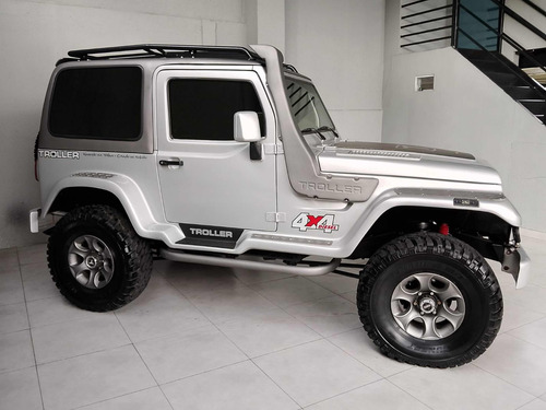 Troller T4 Teto Rigido 2.8 Tdi 4x4 2005 Prata Equipado
