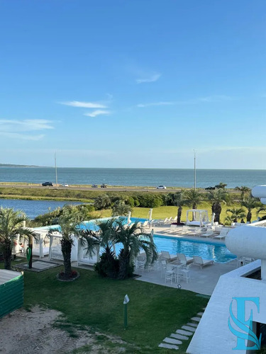 Apartamento 2 Dormitorios Poseidon Laguna