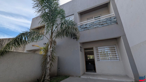 Dúplex En Venta | B° Sarmiento, Luján | Apto Crédito | 2 Dor
