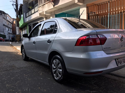 Imagem 2 de 11 de Volkswagen Voyage 2015 1.0 Trendline Total Flex 4p