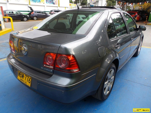 Volkswagen Jetta 2.0 Trendline
